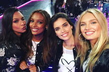 Modelos da Victoria's Secret já estão em Xangai para o desfile do ano