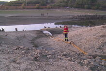 45 camiões cisterna abastecem barragem de Fagilde