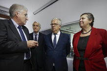 Marégrafos ao largo da costa registam os dados 