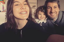 Bruno de Carvalho, pai, menina