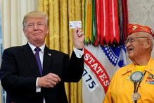 Trump recebeu soldados de origem Navajo na Casa Branca