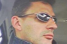 Nuno Barbosa, de 40 anos, foi intercetado por colegas e entregue à PSP com 9 telemóveis e 56 gramas de haxixe