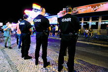 Cinco militares atacados  