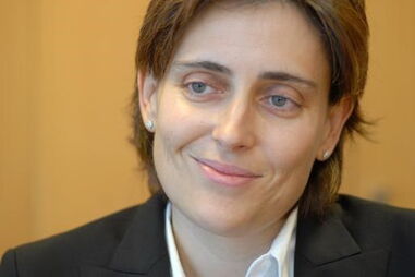 Cláudia Teixeira de Azevedo lidera a Sonaecom