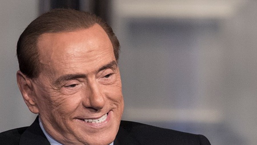 Silvio Berlusconi, ex-primeiro-ministro de Itália