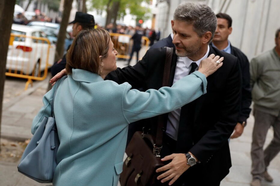  Responsáveis pela tentativa de independência da Catalunha ouvidos em tribunal