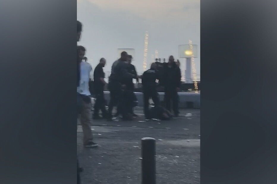 Jovem foi brutalmente espancado à porta da discoteca Urban Beach