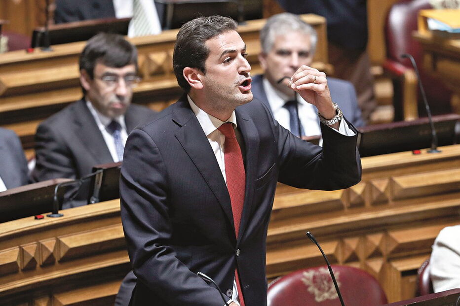 Hugo Soares, líder parlamentar do PSD, foi um dos mais exaltados durante o debate parlamentar 