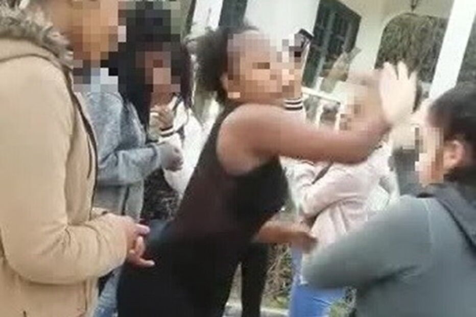 Agressões foram filmadas por telemóveis