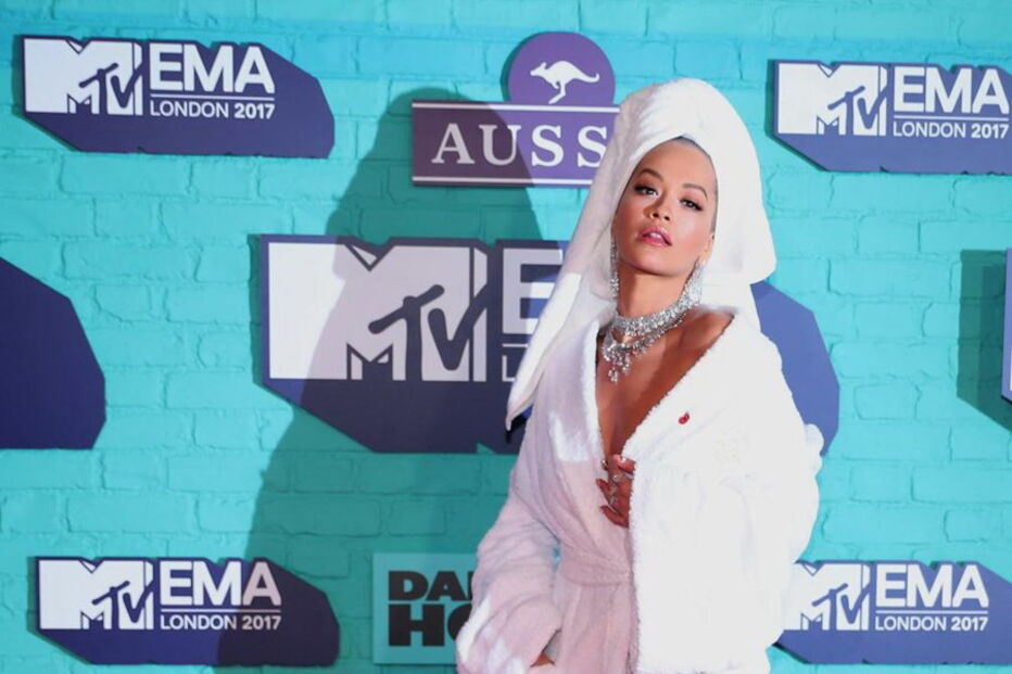 2017-11-12_20_19.08 Rita Ora.jpg