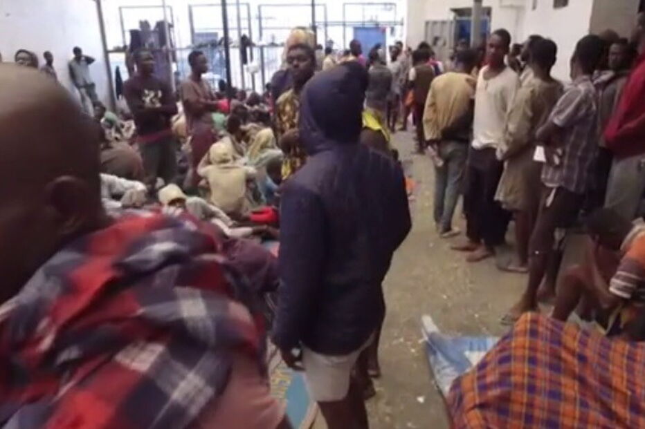 Venda de escravos filmada. Pessoas à venda por 430 euros