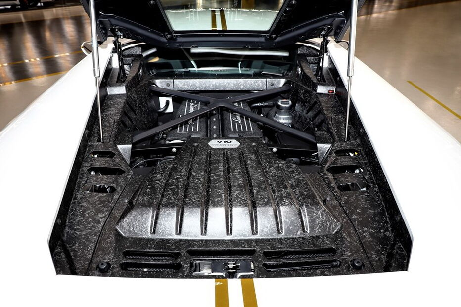 Papa Francisco recebeu Lamborghini