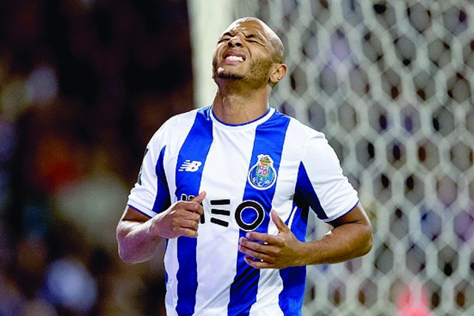 Brahimi tem 27 anos