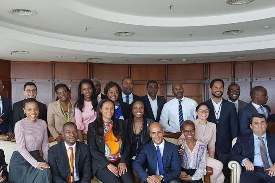 Isabel dos Santos partilhou vídeos e fotos com os funcionários da Sonangol