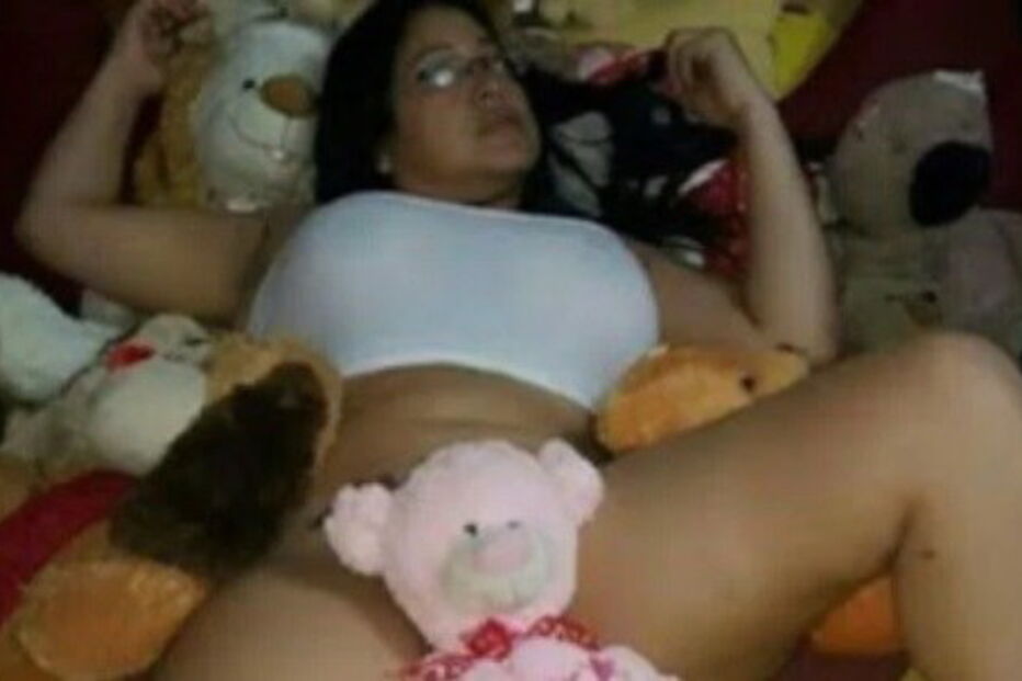 Yokasta, Medellín, professora, JosDaily, Colômbia, WhatsApp, questões sociais