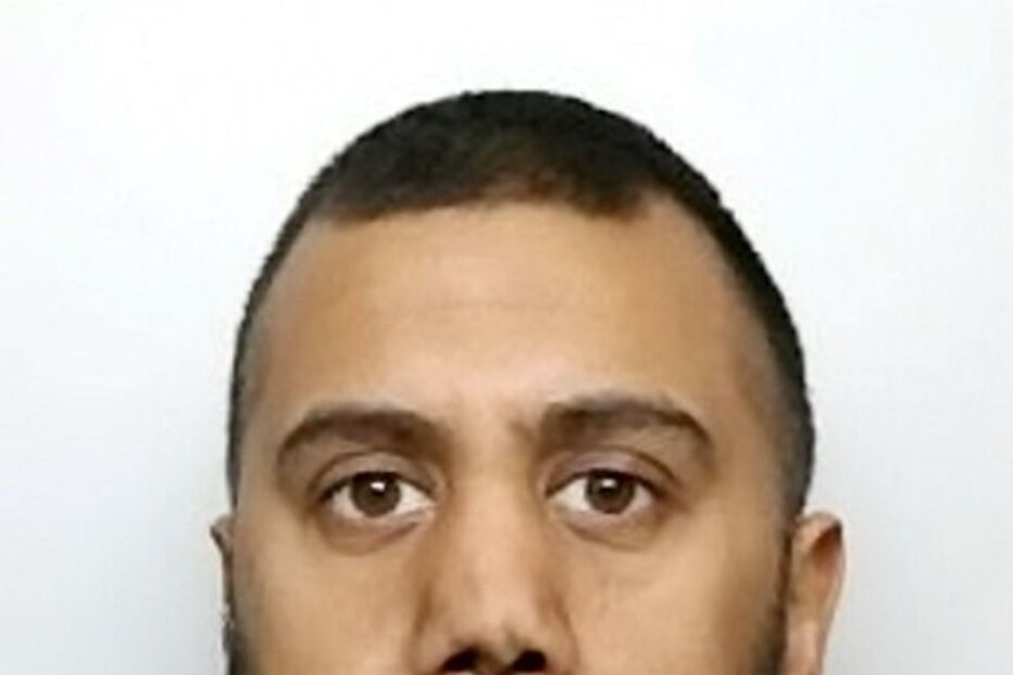 Inglaterra, violação, Sajid Ali, Riaz Makhmood, Zaheer Iqbal