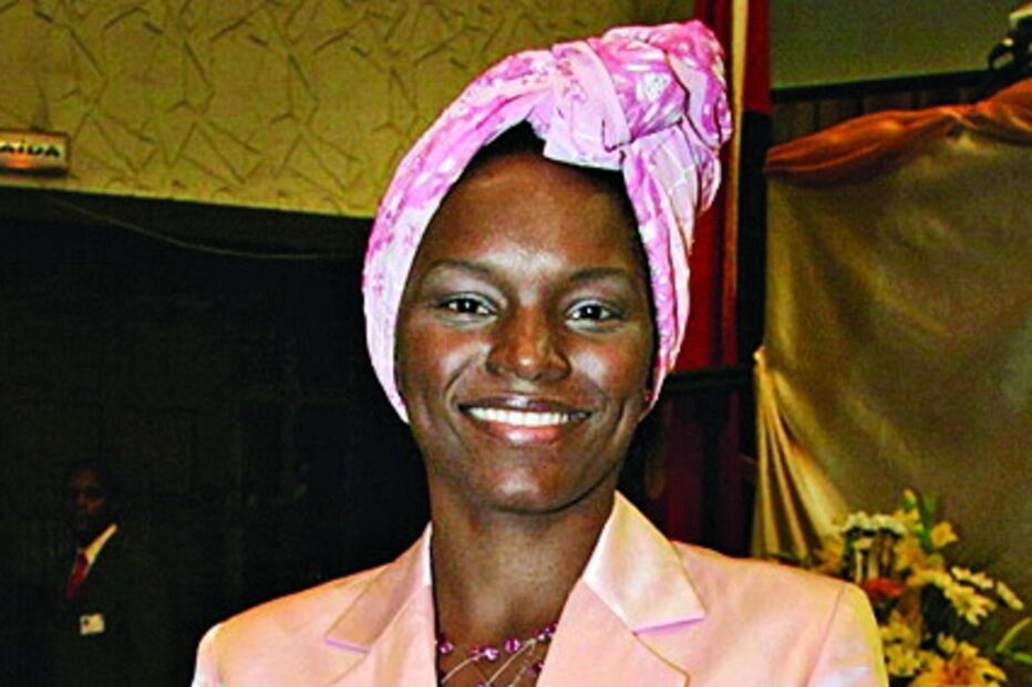 Welwitschea ‘Tchizé’ dos Santos 