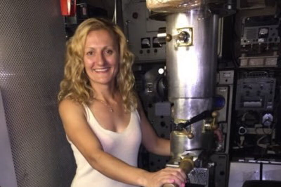 Eliana Krawczyk é a única mulher a bordo no submarino desaparecido
