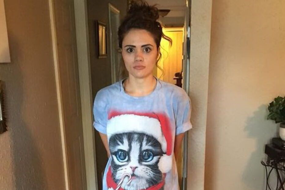 Hunter Day era professora no Liceu de Yukon