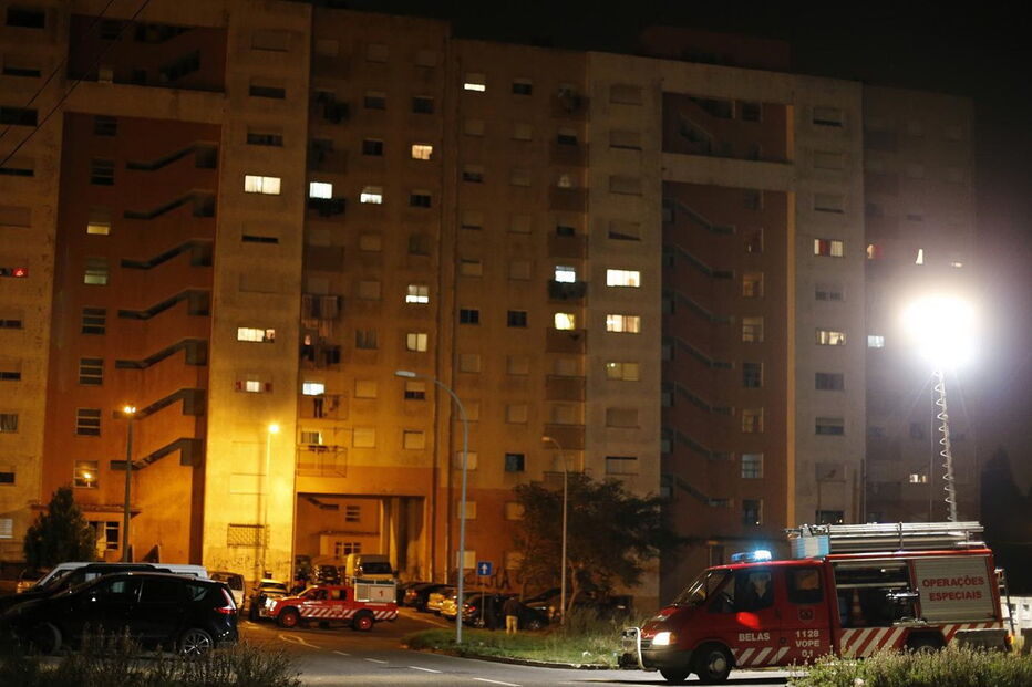 Autoridades procuraram criança em Casal de Cambra, Sintra