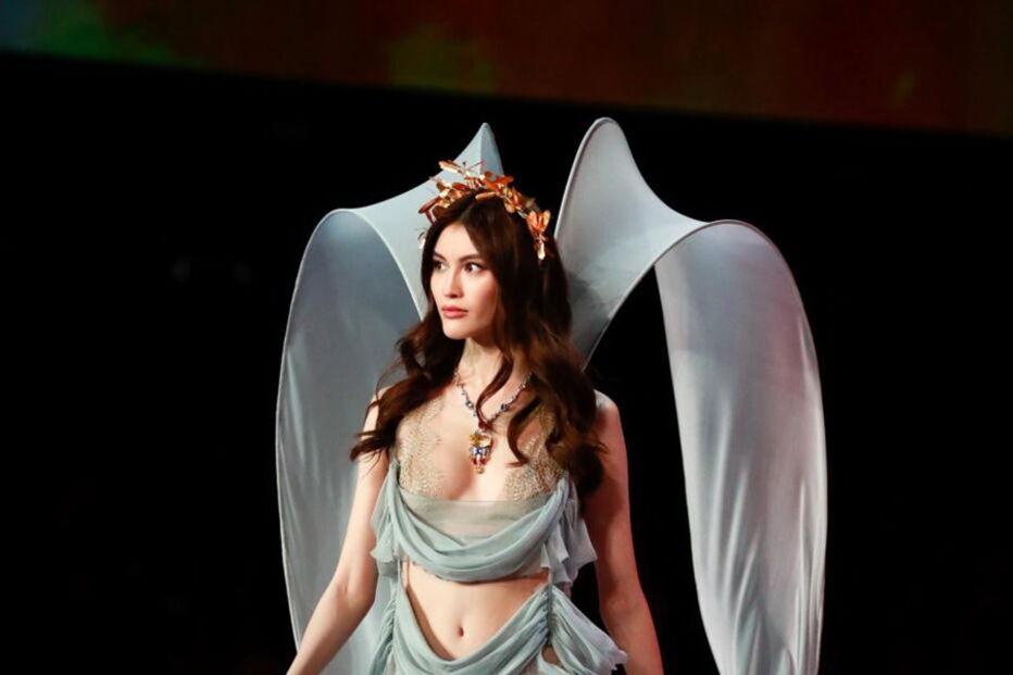 Victoria’s Secret Fashion Show 2017