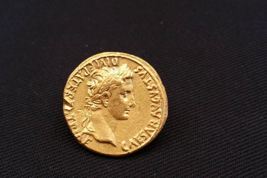 Moedas da época do imperador Octávio Augusto