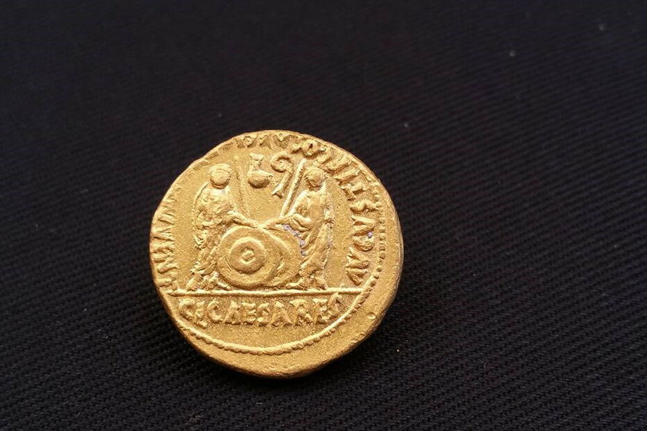 Moedas da época do imperador Octávio Augusto
