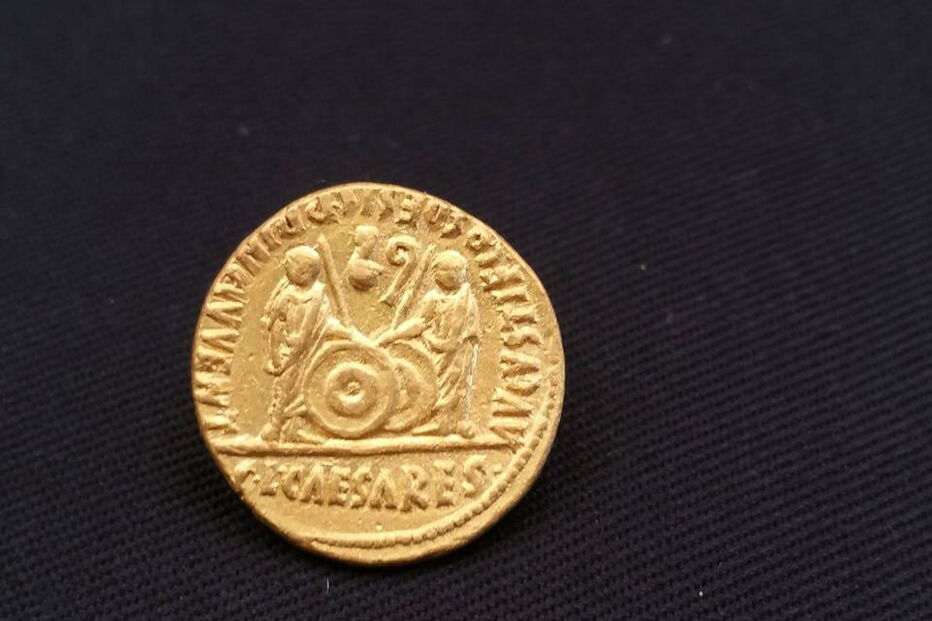 Moedas da época do imperador Octávio Augusto
