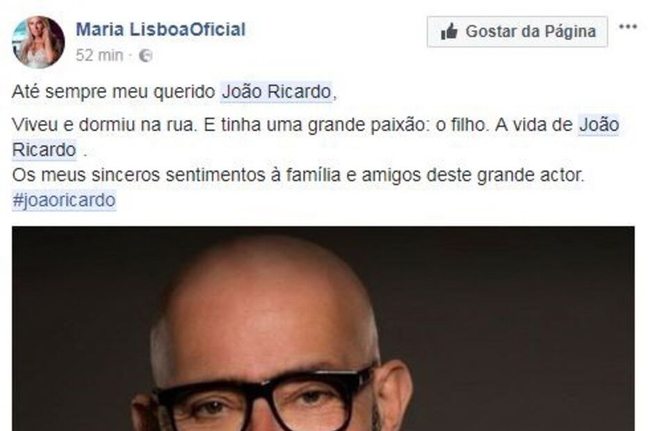 A cantora Maria Lisboa deu os pêsames à família