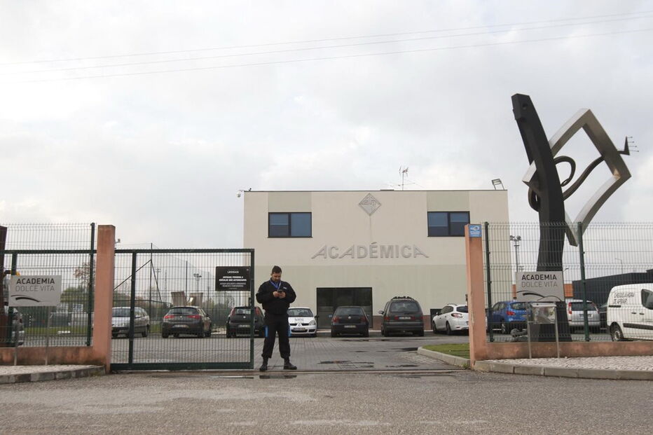 Centro de Treinos da ‘Briosa’ continua a funcionar apesar da legionella