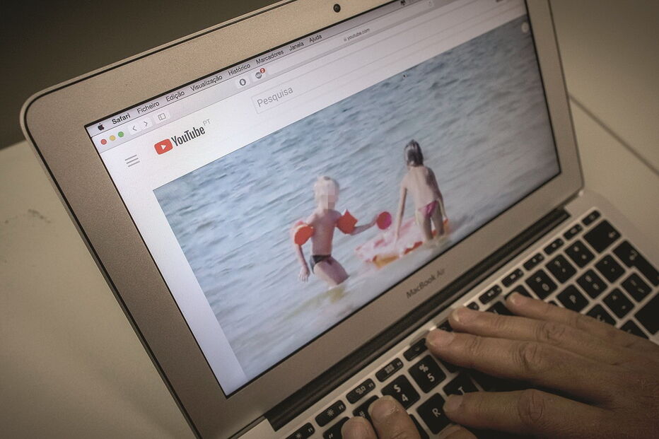 Predadores sexuais usam comentários em vídeos para atrair menores. Há milhares de contas ativas