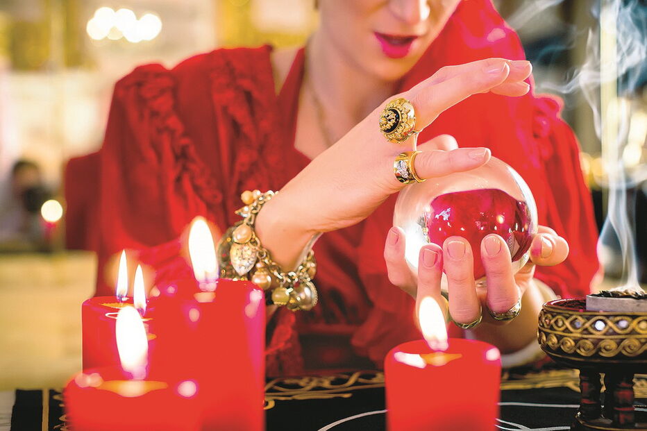 Conhecida ‘bruxa vidente’ de Montemor-o-Velho conseguiu aceder às contas das vítimas, de Cantanhede, que foram a uma consulta e acabaram a viver com ela  