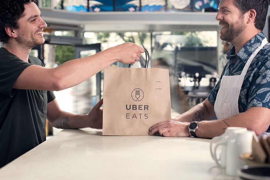 Uber já lhe pode entregar o jantar em casa
