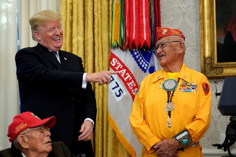 Trump recebeu soldados de origem Navajo na Casa Branca
