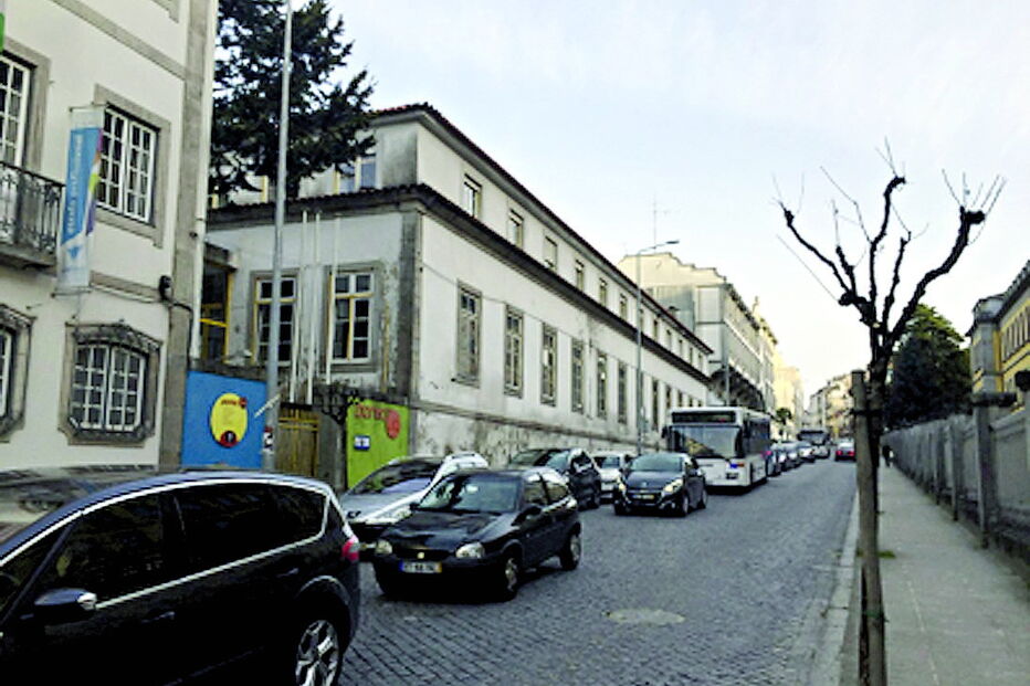 Velhinha pousada vai ser alvo de uma intervenção profunda, em breve, que inclui a demolição de parte do atual edifício