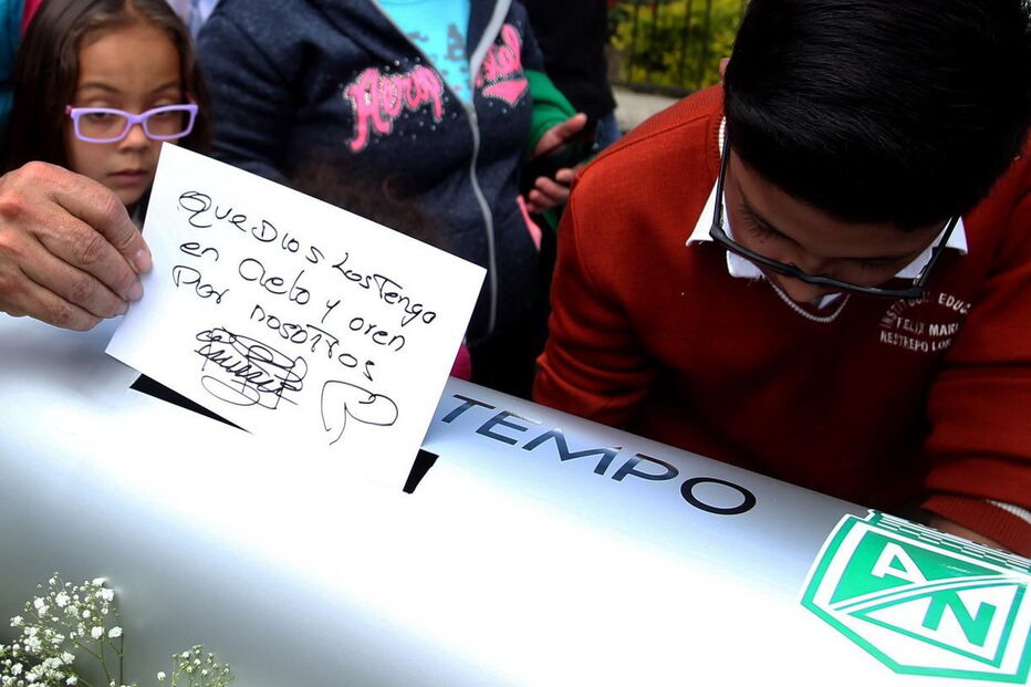 Homenagem às vítimas do acidente da Chapecoense