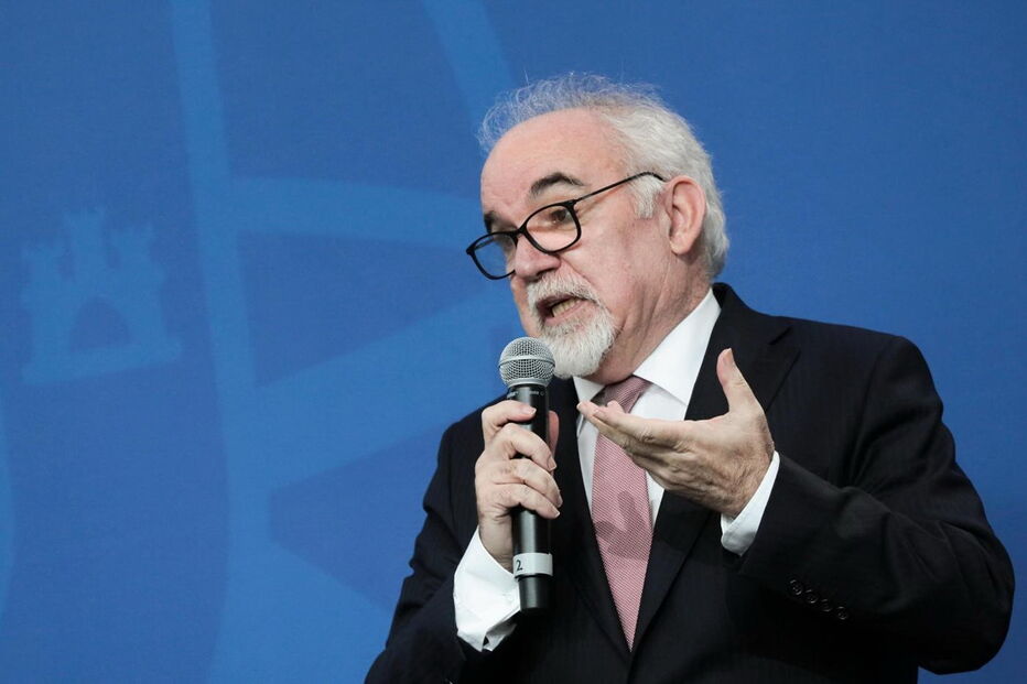 Vieira da Silva, ministro do Trabalho e Segurança Social