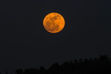 Super Lua foi apreciada em vários sítios do planeta