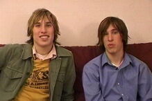 gémeos, Brad Pitt, cirurgias, operações, Matt Schlepp, Mike Schlepp