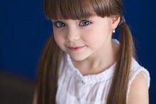 Anastasia Knyazeva tem seis anos