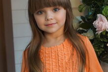 Anastasia Knyazeva tem seis anos