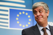 Ministro das Finanças recebe avisos de Bruxelas, do BCE e do FMI sobre a evolução das contas públicas do País   