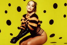 Rita Ora sensual
