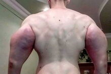 Popeye, músculos, corpo, óleo, braços, amputação, Rússia, Instagram, Kirill Tereshin