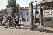 Olívia Magalhães, professora, insultos, agressão, estudantes, alunos, maus-tratos, prisão, julgamento, Barcelos