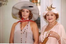 Atriz Eva Todor a interpretar a personagem Josefe na novela 