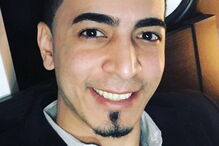 Obriga namorada a andar nua na rua e filma-a