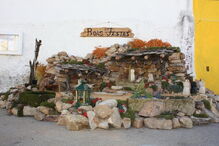 Oito toneladas de pedra criam presépio original em Mourolinho