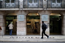 A Caixa Económica Montepio Geral foi transformada numa sociedade anónima e terá novo modelo organizativo e novos órgãos sociais