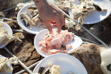 2017-12-23_17_06.27 Gordura de baleia na Groenlândia.PNG